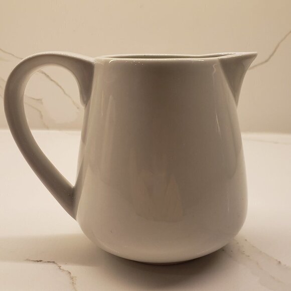 Creamer Jug White with red print of two cups steaming Morris Design - Picture 3 of 6